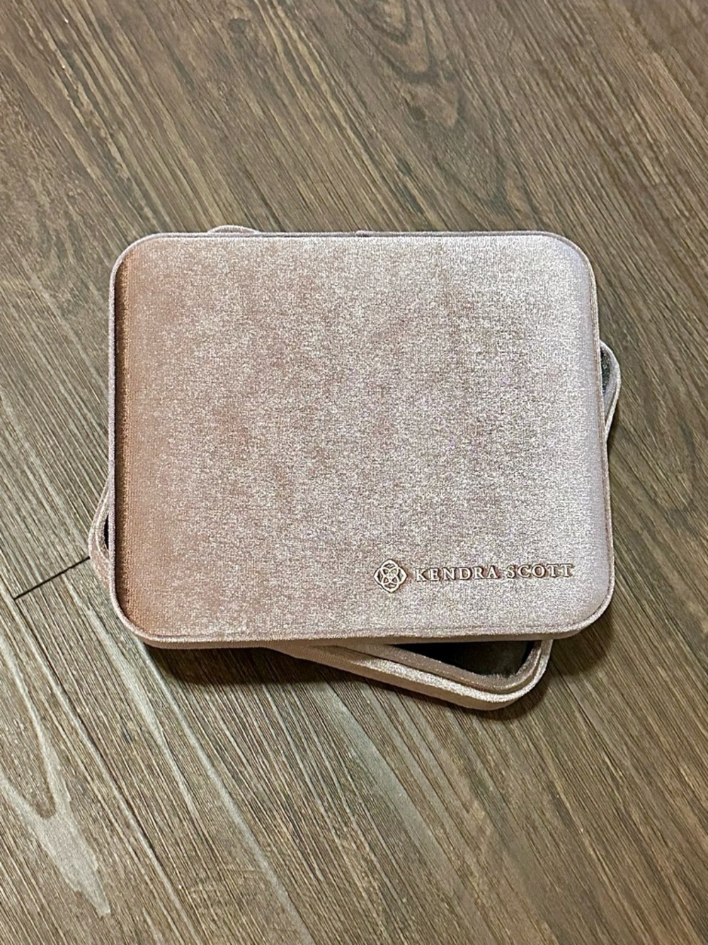 Kendra Scott Jewelry Box